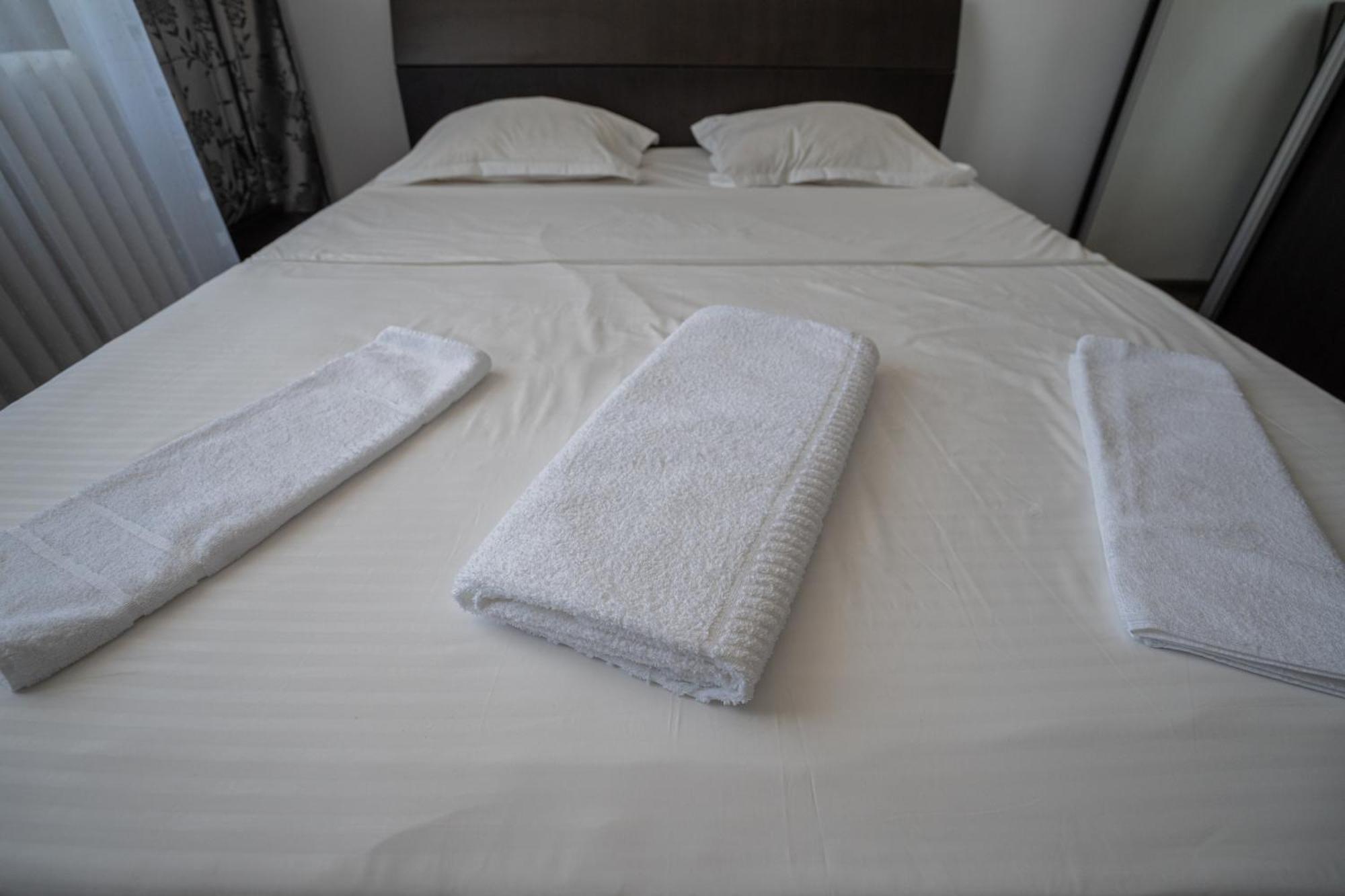 Apartament M & S Бухарест Экстерьер фото